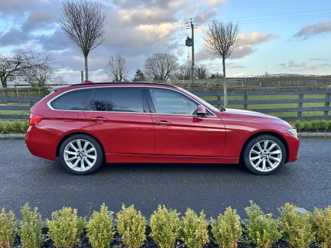 BMW 3 Series 330D XDRIVE MODERN TOURING 1