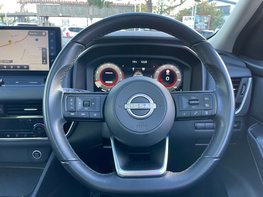 Nissan Qashqai 1.3 Qashqai N-Connecta DiG-T MHEV 5dr 19
