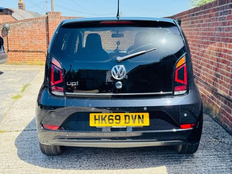 Volkswagen Up 1.0 up! beats Hatchback 5dr Petrol Manual Euro 6 (s/s) (60 ps) 6