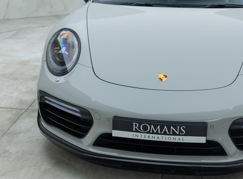 Porsche 911 Turbo S (991.2) 33