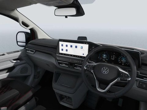 Volkswagen Transporter Sportline 2.0L TDI T32 AUTO COMBI 7