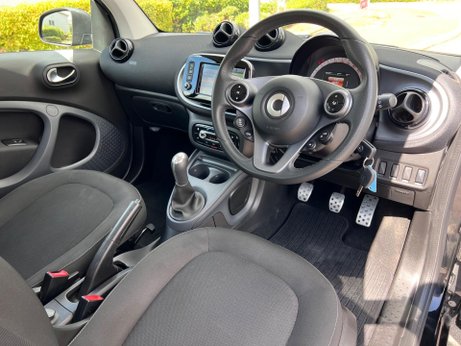 Smart Fortwo Coupe 1.0 Urbanshadow Euro 6 (s/s) 2dr 15