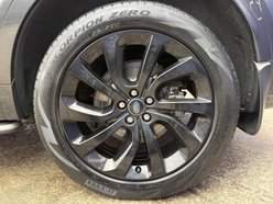 Land Rover Discovery Sport 1.5 P300e 12.2kWh R-Dynamic HSE SUV 5dr Petrol Plug-in Hybrid Auto 4WD Euro 16