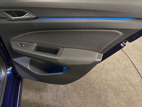 Volkswagen Golf 1.5 Golf Life TSi 5dr 28