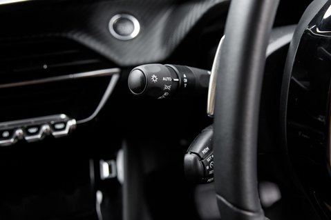 Peugeot 208 PURETECH ALLURE PREMIUM S/S 16