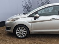 Ford Fiesta TITANIUM 5