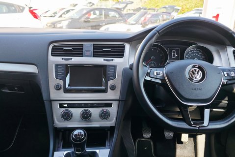 Volkswagen Golf MATCH TSI BLUEMOTION TECHNOLOGY..10 SERVICES..LAST OWNER 9 YEARS.. 14