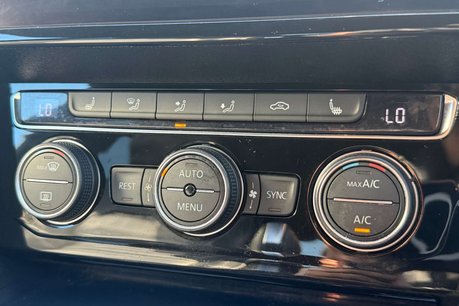 Volkswagen Arteon 2.0 Arteon R-Line TSi Semi-Auto 5dr 45