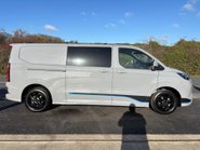 Ford Transit Custom 320 Sport L2H1 Duratec 11.8 kWh PHEV Dciv 10