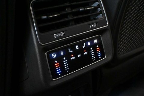 Audi Q7 3.0 Q7 Black Edition 55 TFSI MHEV Quattro Auto 4WD 5dr 64