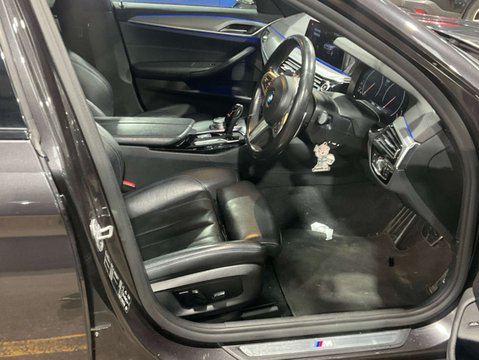 BMW 5 Series 3.0 530D xDrive M Sport Auto 4WD 4dr 10