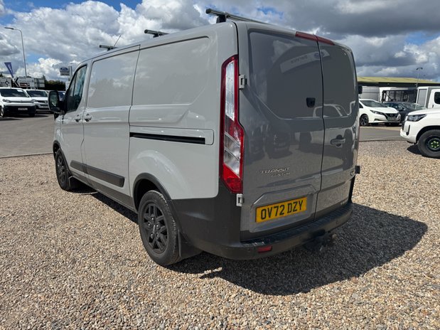 Ford Transit Custom SWB L1H1 [SOLD CM] Low Roof Trail 300 Air Con Alloys Cam Sensors EURO 6 NO 11