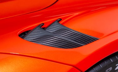 McLaren 765LT Spider 40