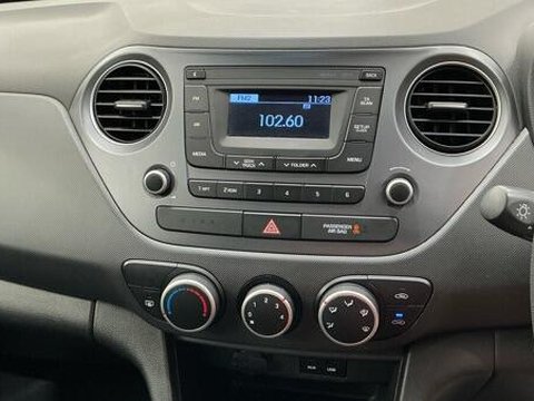 Hyundai i10 1.0 S Euro 6 5dr 10