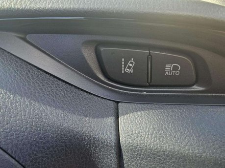Toyota Yaris 1.5 VVT-h Icon Tech E-CVT Euro 6 (s/s) 5dr 70