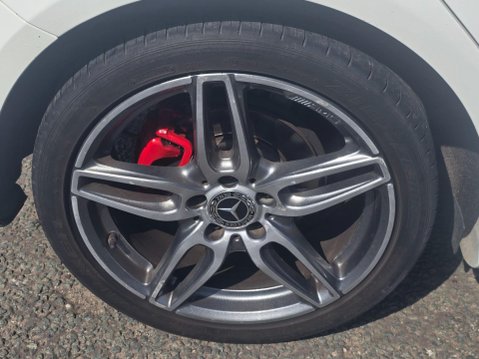 Mercedes-Benz A Class 1.5 A180d AMG Line 7G-DCT Euro 6 (s/s) 5dr 41