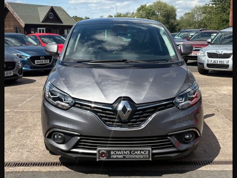 Renault Scenic 1.2 Scenic Signature Nav TCe 5dr 8