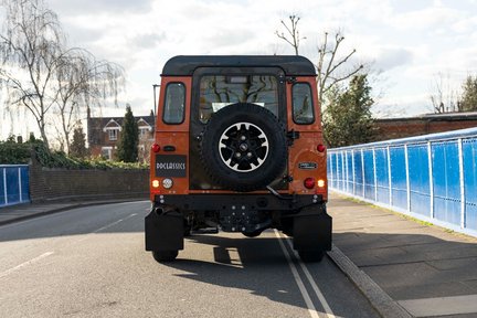 Land Rover Defender 110 Adventure 5