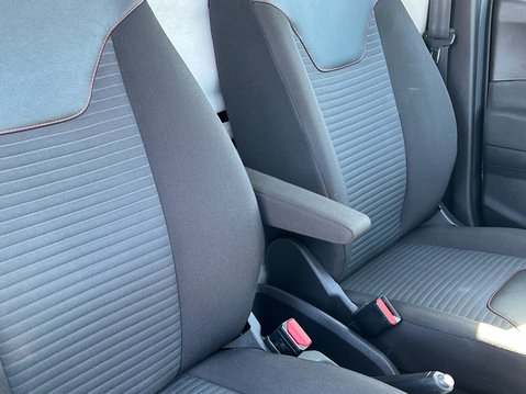 Ford Transit Courier SPORT TDCI 33