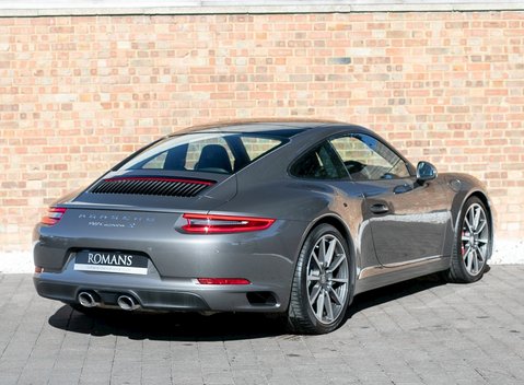 Porsche 911 (991.2) Carrera S 7