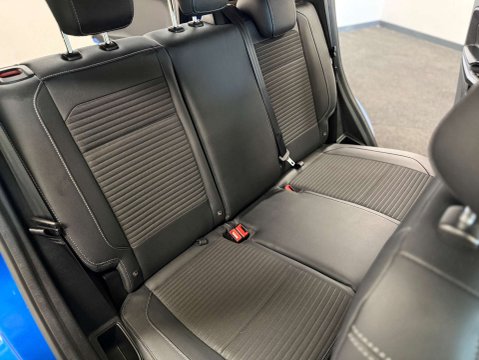 Ford Ecosport 1.0 EcoSport Titanium 5dr 29
