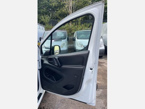 Peugeot Partner 1.6 HDi 850 S Panel Van 4dr Diesel Manual L1 (132 g/km, 90 bhp) 26