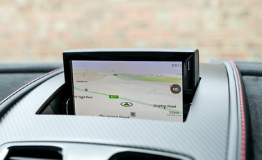 Aston Martin Vantage GT8 16