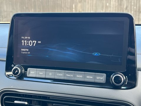 Hyundai KONA GDI PREMIUM 12