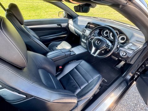 Mercedes-Benz E Class E220 BLUETEC AMG LINE 20