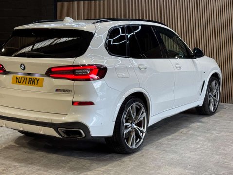 BMW X5 4.4 X5 M50i Auto 4WD 5dr 27