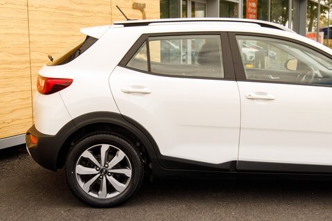 Kia Stonic 2 7