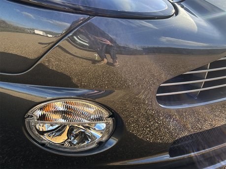 Aston Martin Vanquish S V12 16