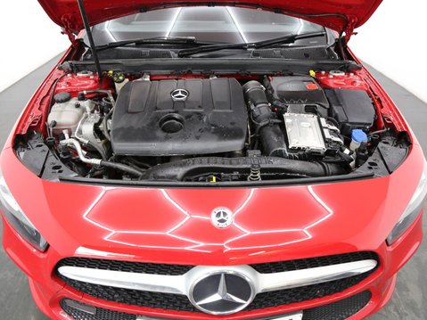 Mercedes-Benz A Class 1.5 A180d Sport (Executive) 7G-DCT Euro 6 (s/s) 5dr 27