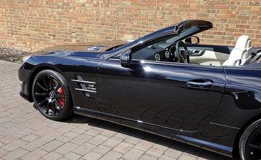 Mercedes-Benz SL Class SL63 AMG 9