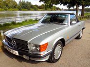 Mercedes-Benz R107 420 SL Sports 11