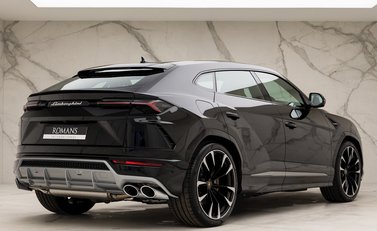 Lamborghini Urus 7