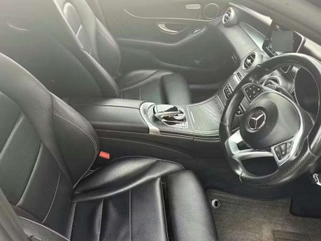 Mercedes-Benz C Class 2.1 C220d AMG Line Saloon 4dr Diesel 7G-Tronic+ Euro 6 (s/s) (170 ps) 5