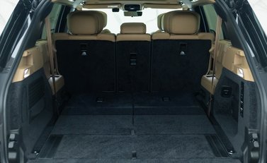 Land Rover Range Rover D350 AUTOBIOGRAPHY LWB 7 Seater 34