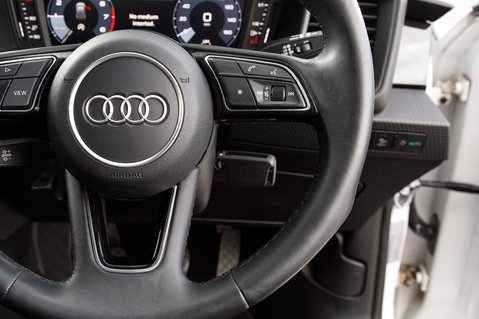 Audi A1 SPORTBACK TFSI TECHNIK 19