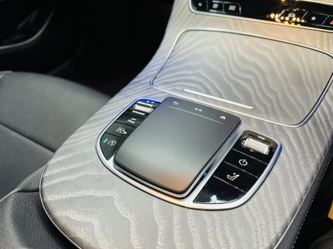 Mercedes-Benz E Class 2.0 E220d AMG Line Night Edition (Premium Plus) G-Tronic+ Euro 6 (s/s) 5dr 11