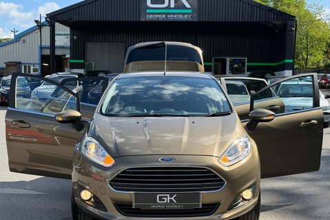 Ford Fiesta TITANIUM AUTOMATIC -ONLY 14,528 MILES -1 LADY OWNER -10 SERVICES -CAMBELT 19