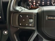 Land Rover Defender 3.0 D300 MHEV X-Dynamic HSE SUV 5dr Diesel Auto 4WD Euro 6 (s/s) (300 ps) 30