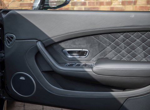 Bentley Continental Supersports 20