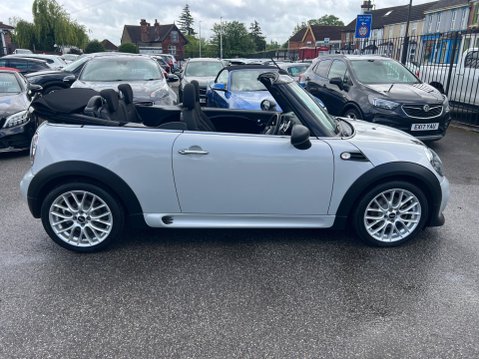 Mini Convertible 1.6 One Euro 6 2dr 8