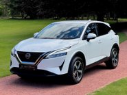 Nissan Qashqai DIG-T N-CONNECTA MHEV 5
