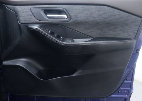 Nissan X-Trail 1.5 X-Trail N-Connecta E-4orce A 4WD 5dr 49