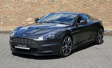Aston Martin DBS 4