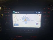 Nissan Juke 1.6 Acenta Premium Euro 5 (s/s) 5dr 27