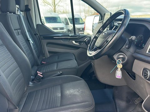 Ford Transit Custom 300 LIMITED P/V ECOBLUE 10