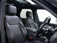 Land Rover Discovery 3.0 Discovery R-Dynamic SE D MHEV Auto 4WD 5dr 26